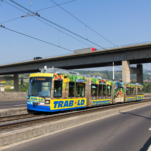 Straßenbahnbeschriftung, Trabold Frischemärkte, Lauterbach Kreativbetreuung, Marketing, Kreativ, Agentur, Social Media, Consulting, Kommunikationsagentur, Gestaltung